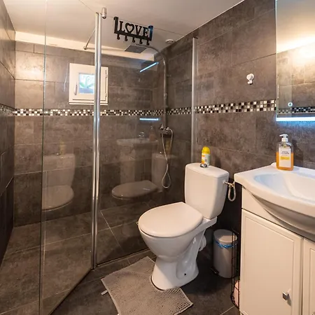 Апартаменты Loft Les Angles 30133 Possibilite Jacuzzi